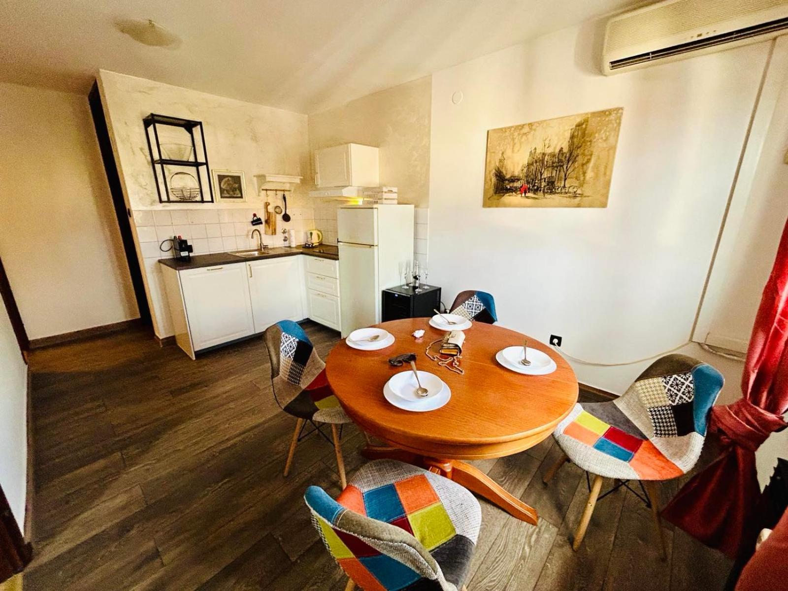 Fly By Suite - Zagreb Airport - 0-24H Self Check In&Out - Parking On Site فيليكا غوغيتْسا المظهر الخارجي الصورة