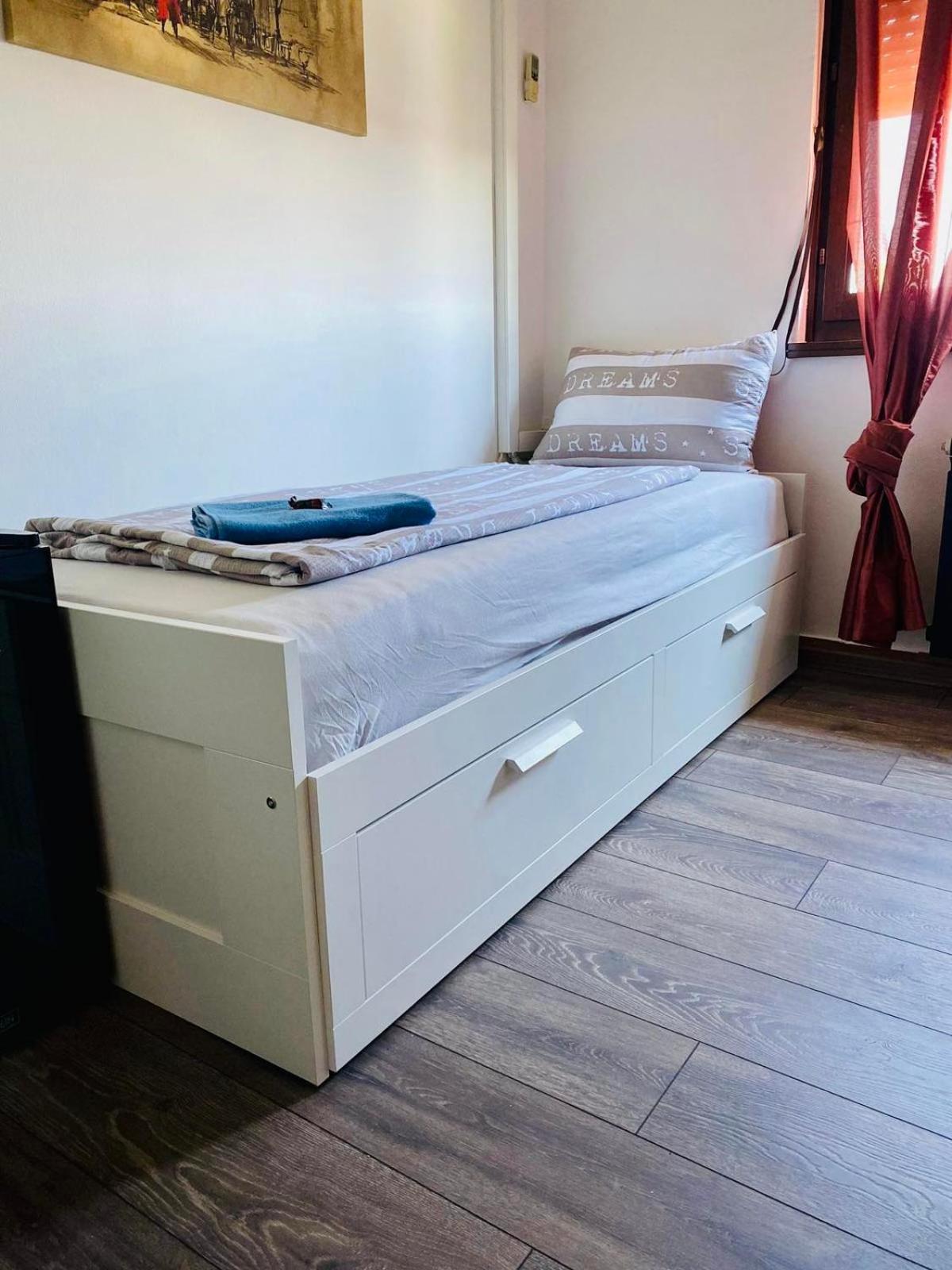 Fly By Suite - Zagreb Airport - 0-24H Self Check In&Out - Parking On Site فيليكا غوغيتْسا المظهر الخارجي الصورة